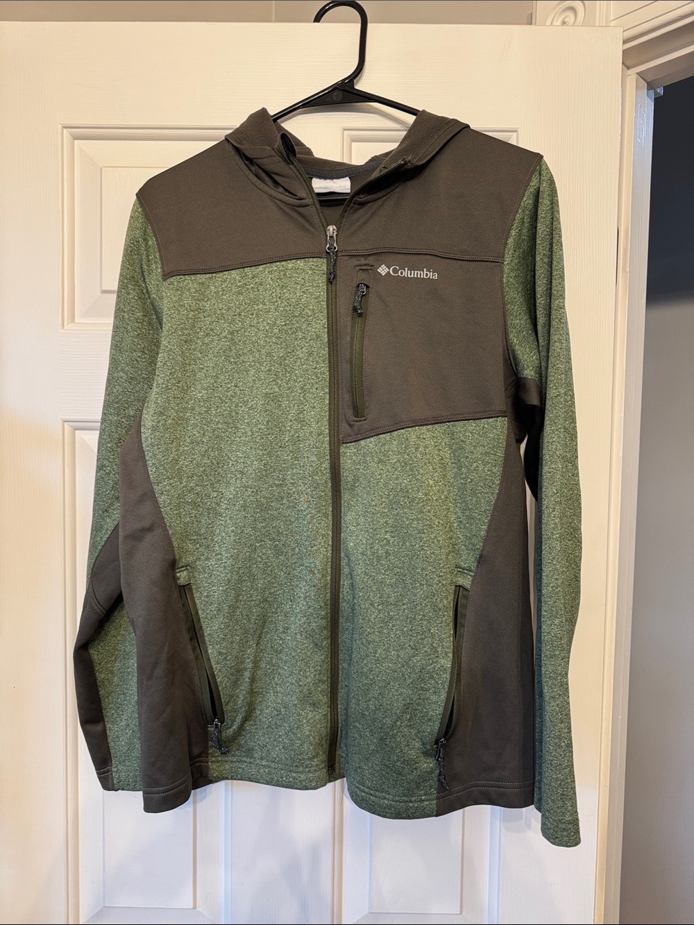 Columbia Olive Green and Dark Olive Hooded Performance Jacket